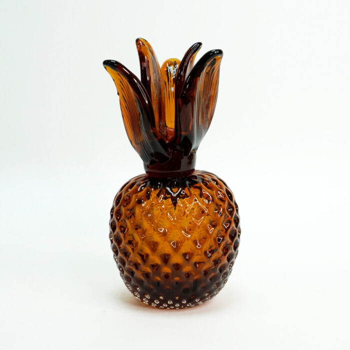 декоративная фигурка ананас из стекла темный