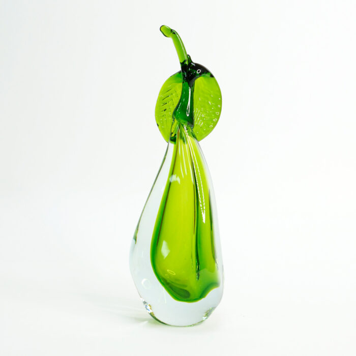 статуэтка стеклянная груша зеленая
