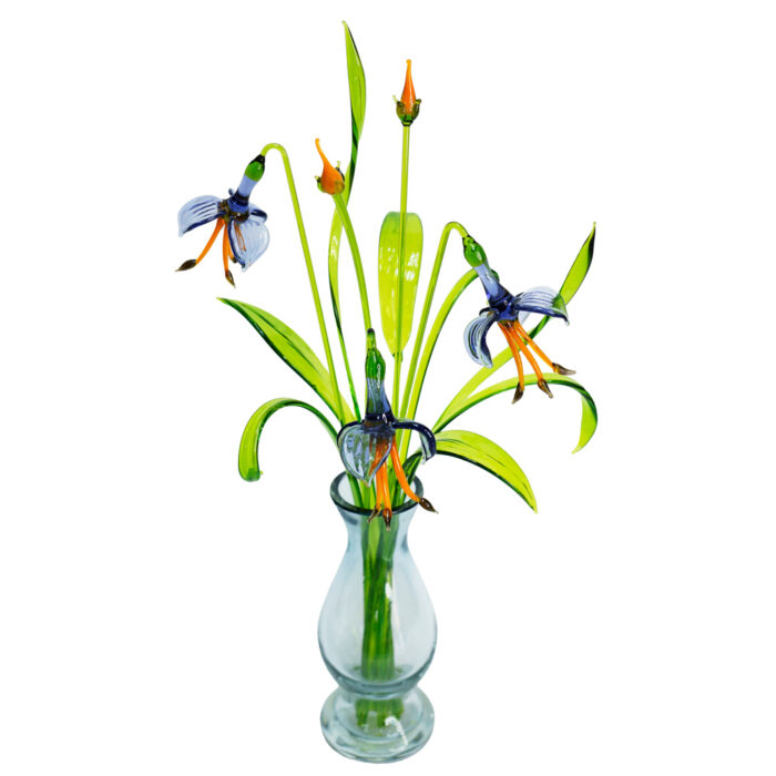 стеклянные цветы фуксии в вазочке синие