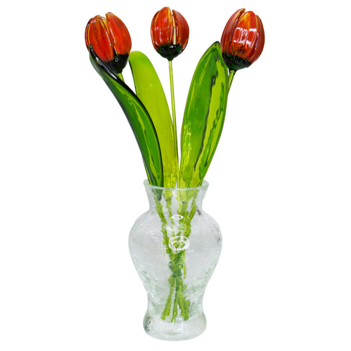 красные тюльпаны из стекла в бесцветной вазочке 3 цветка